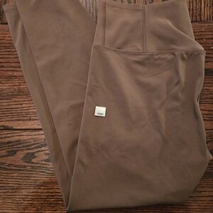 Womens XL Vuori Brown Leggings